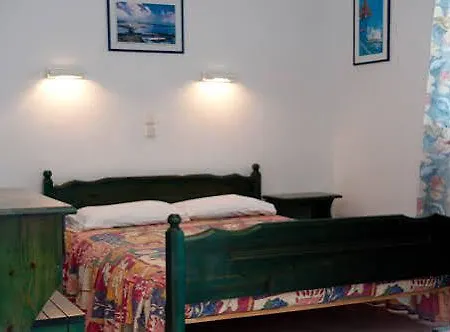 Chrisanthi Daire Agios Prokopios (Naxos)