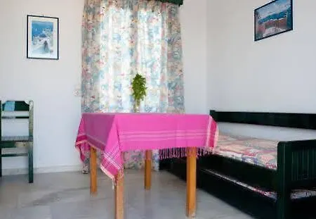 Apartment Chrisanthi
